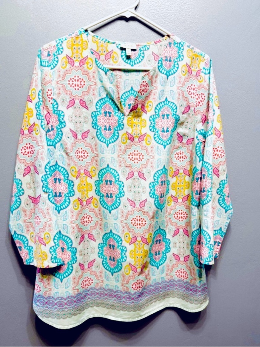 100% Cotton Colorful Patterned Women's Top Large